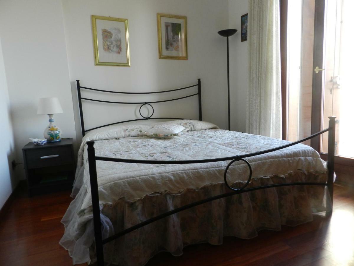 B&B Venezia Le Tre Rose Mestre Zewnętrze zdjęcie